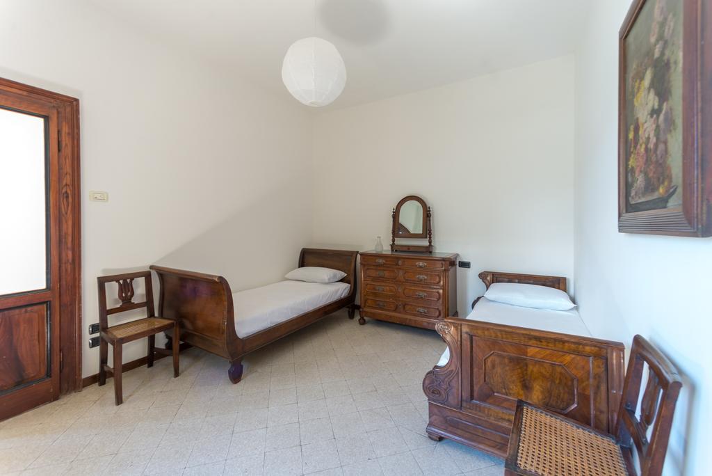 Villa La Rossa Fiumelatte Kültér fotó